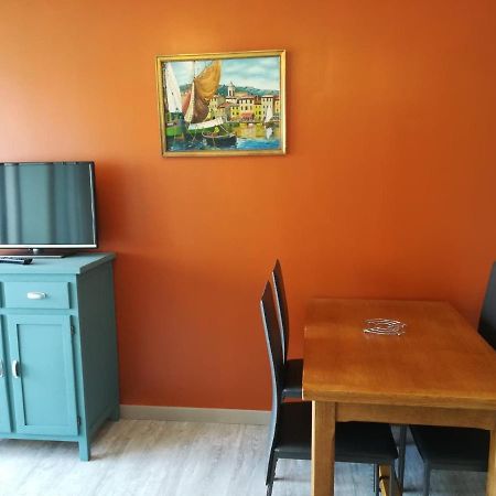 Studio Cabine Vue Port Avec Parking Prive, Piscine, Parc, Boulodrome آجد المظهر الخارجي الصورة