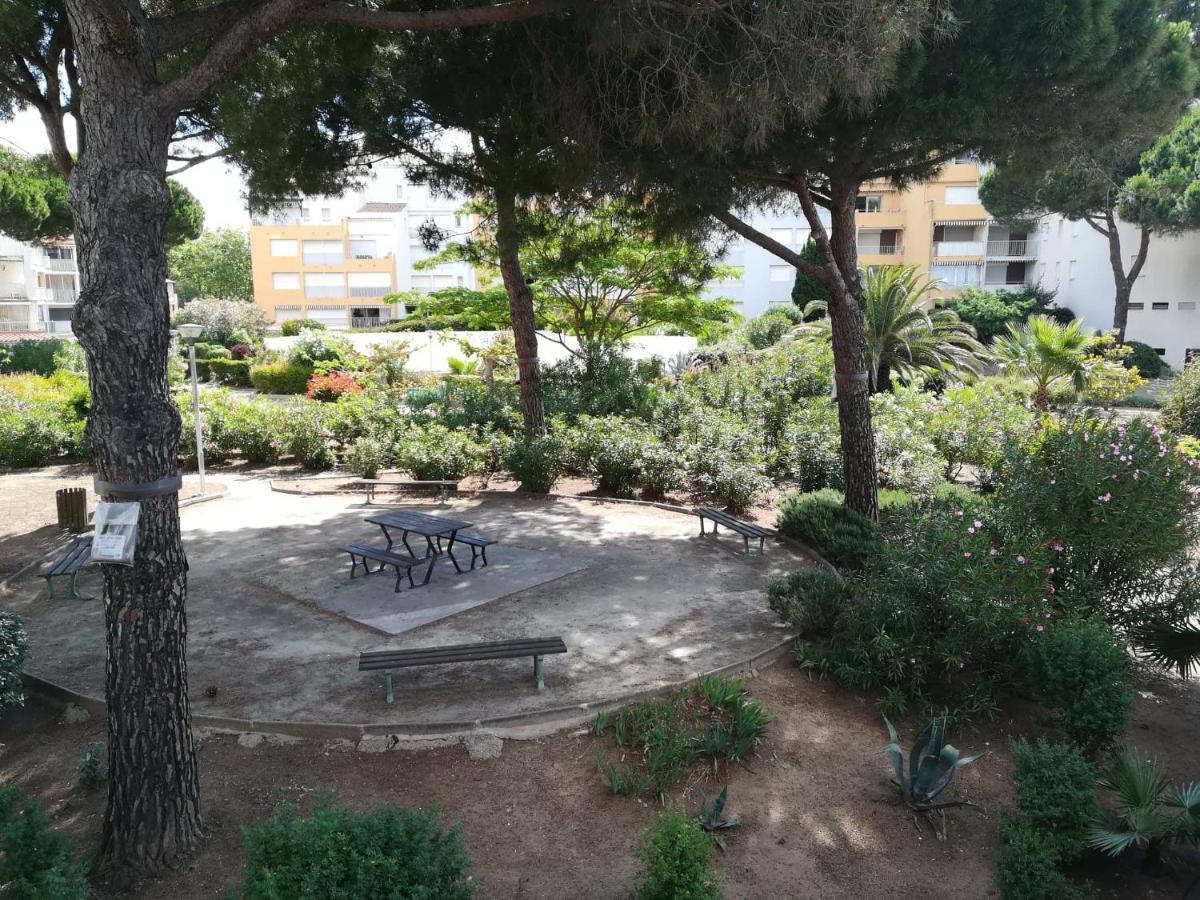 Studio Cabine Vue Port Avec Parking Prive, Piscine, Parc, Boulodrome آجد المظهر الخارجي الصورة