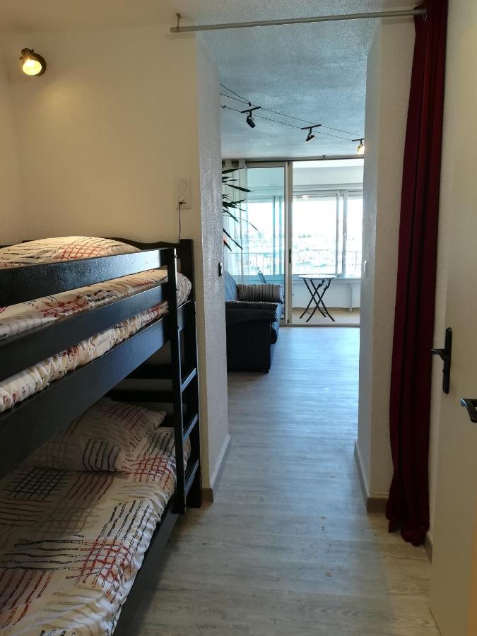 Studio Cabine Vue Port Avec Parking Prive, Piscine, Parc, Boulodrome آجد المظهر الخارجي الصورة