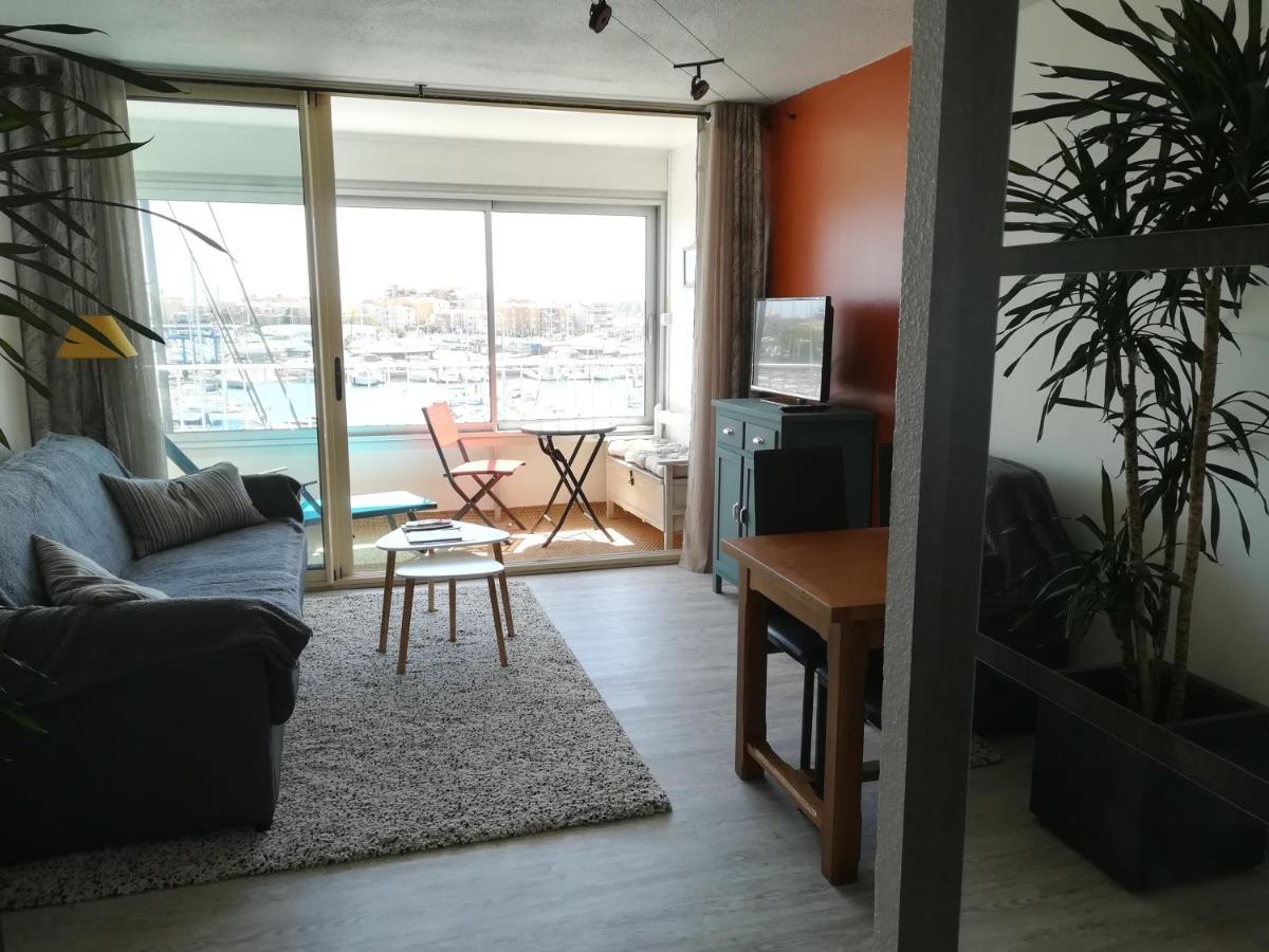 Studio Cabine Vue Port Avec Parking Prive, Piscine, Parc, Boulodrome آجد المظهر الخارجي الصورة
