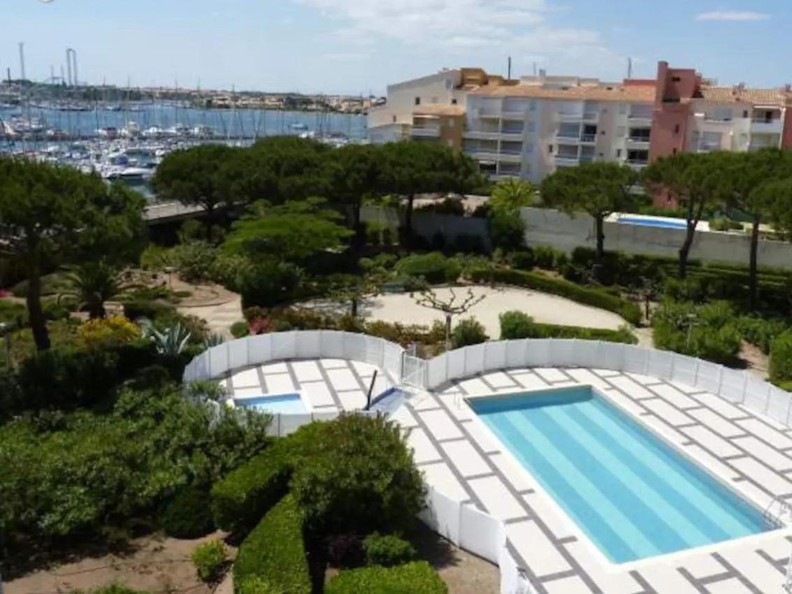 Studio Cabine Vue Port Avec Parking Prive, Piscine, Parc, Boulodrome آجد المظهر الخارجي الصورة